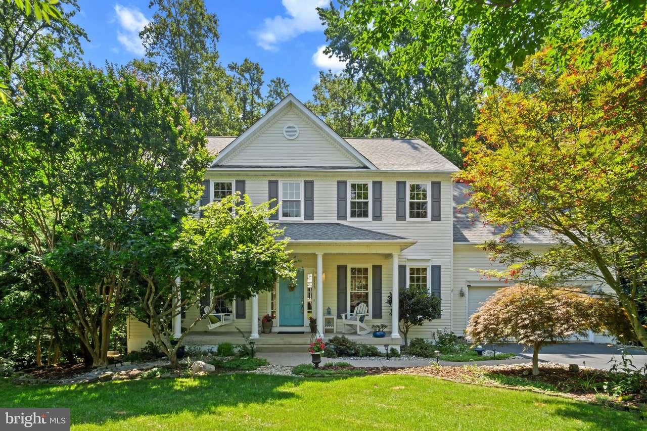 9913 Ashmeade Court - Photo 1