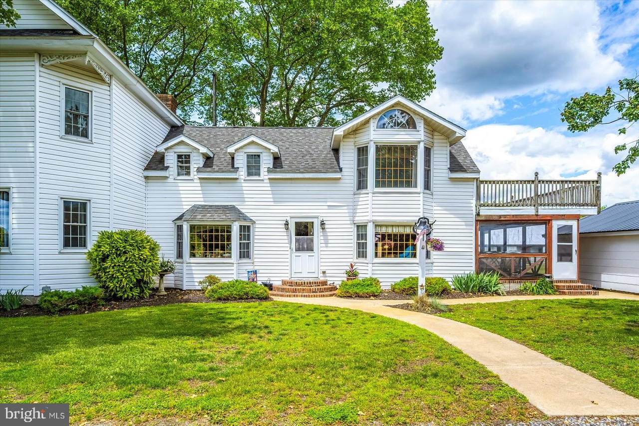 8807 Woodland Ferry Road - Photo 1