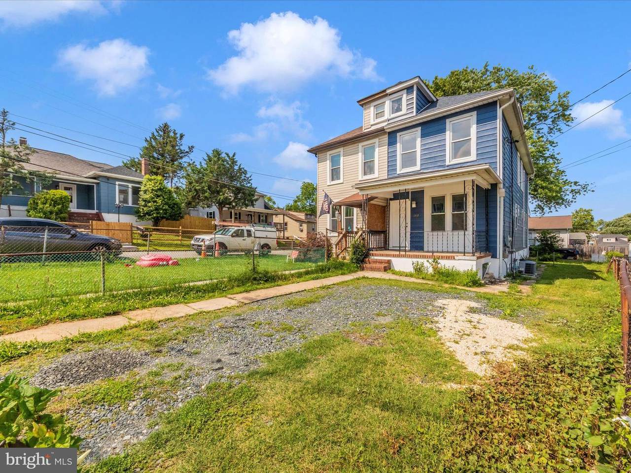 1707 Hall Avenue - Photo 1