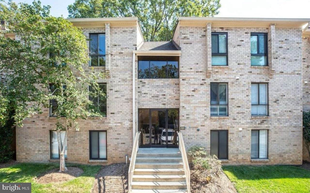 2321 Freetown Court - Photo 1