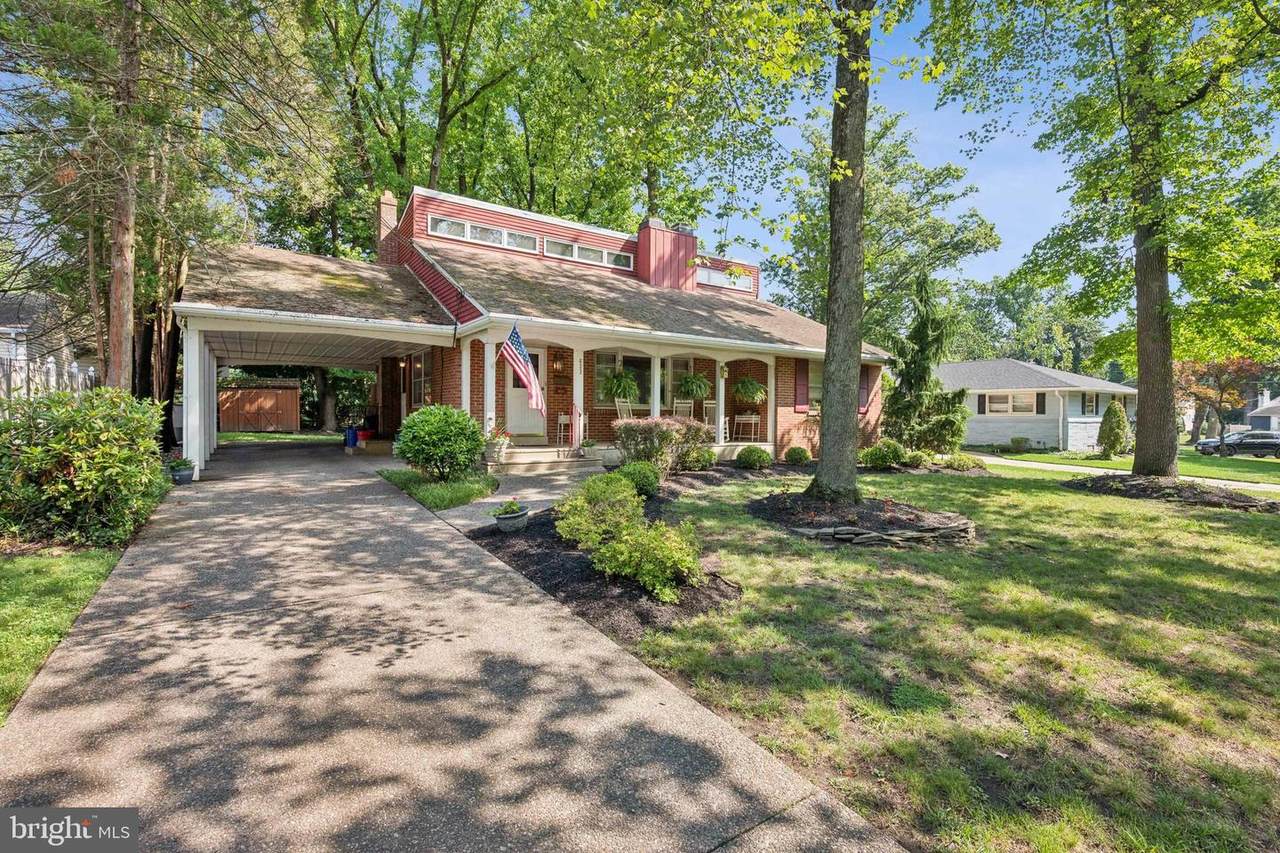 633 Edge Park Drive - Photo 1