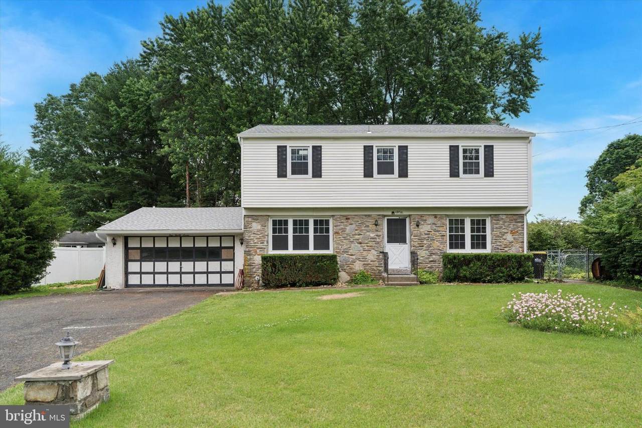 127 Meetinghouse Road - Photo 1