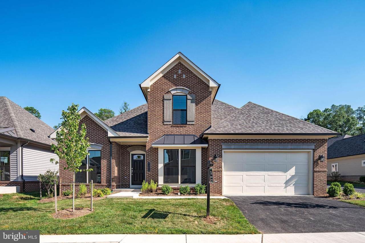 43089 Greeley Square - Photo 1