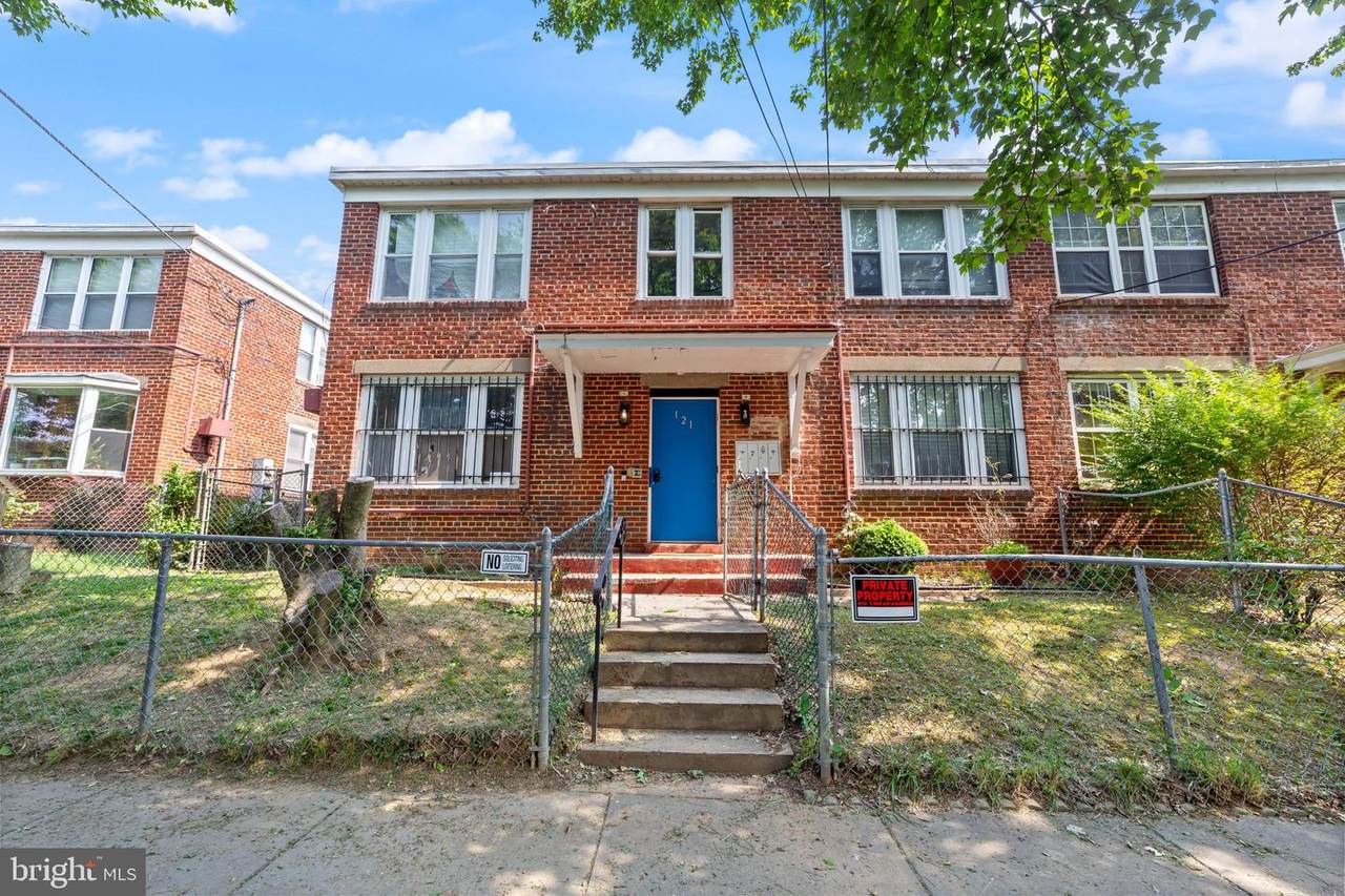 121 Galveston Place - Photo 1