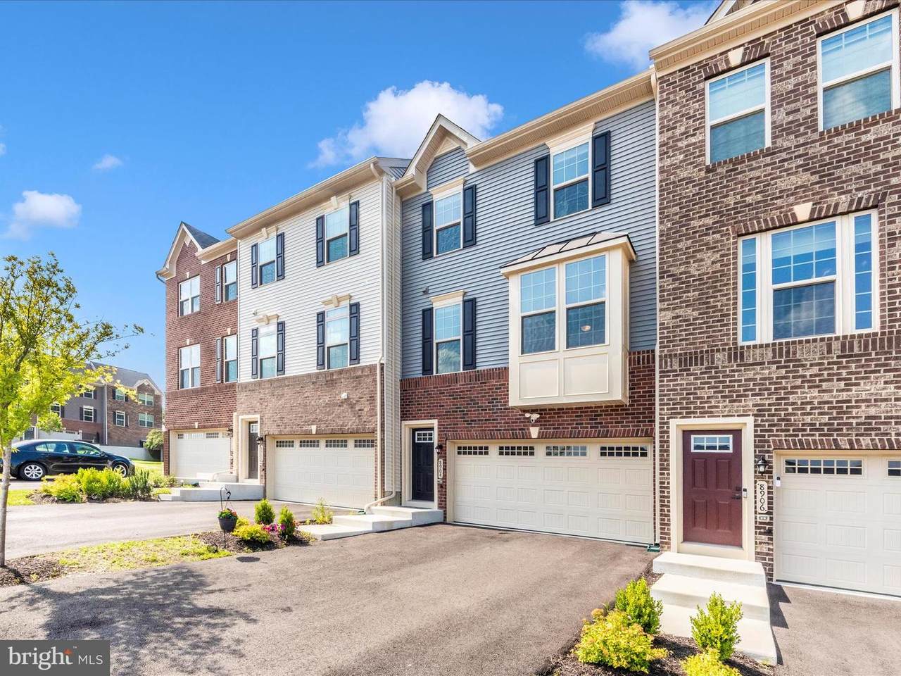 8904 Belinda Boulevard - Photo 1