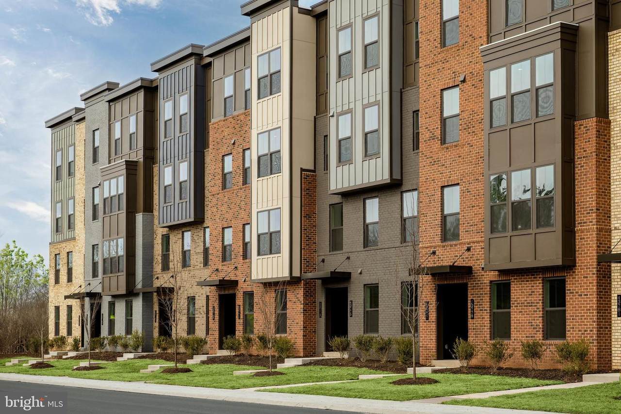 43790 Metro Terrace - Photo 1