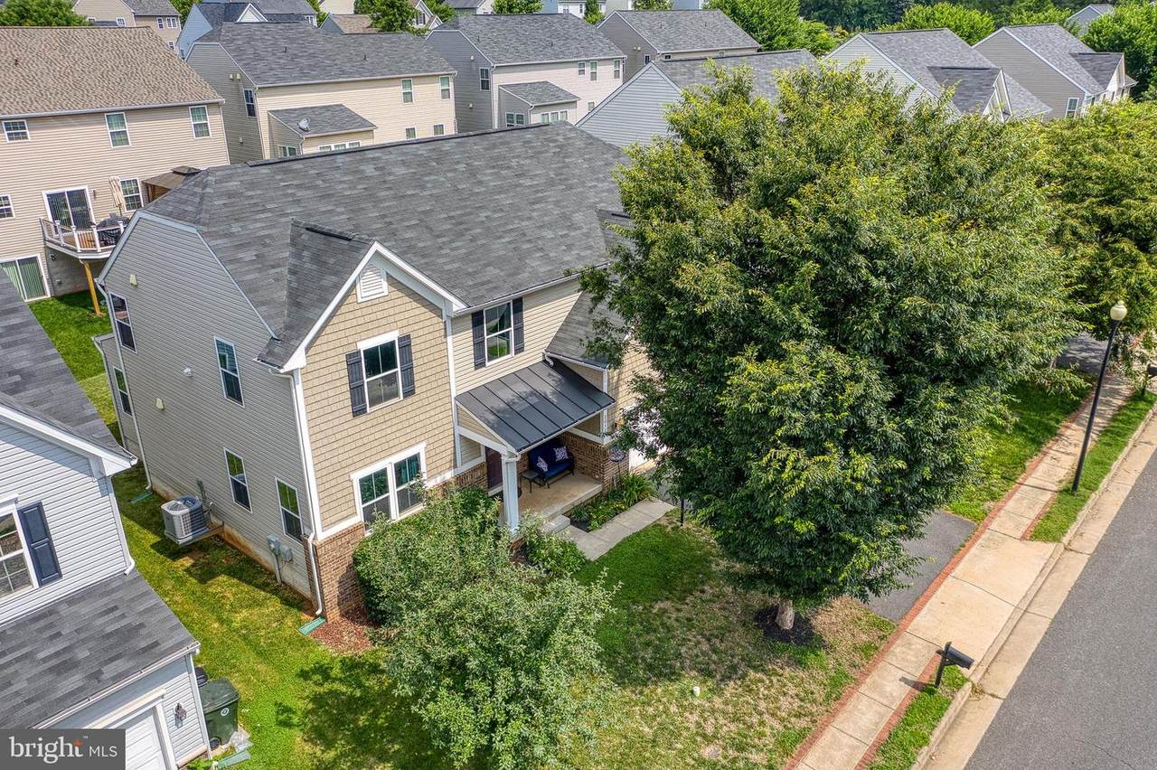 2032 Magnolia Circle - Photo 1