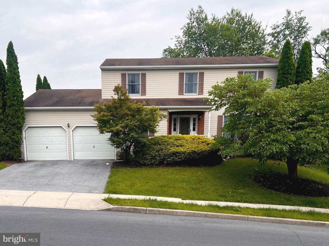 28 Willow Way Drive - Photo 1