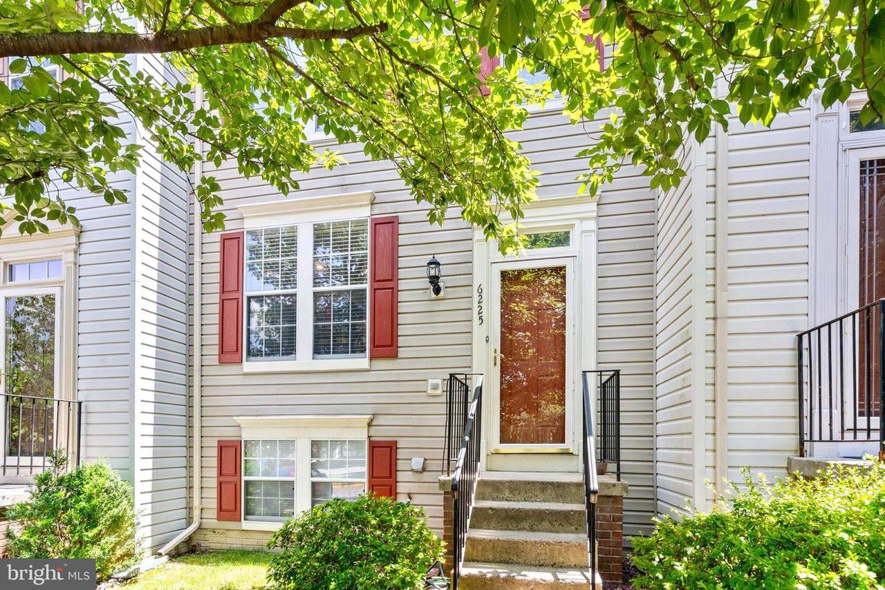 6225 Bella Drive - Photo 1