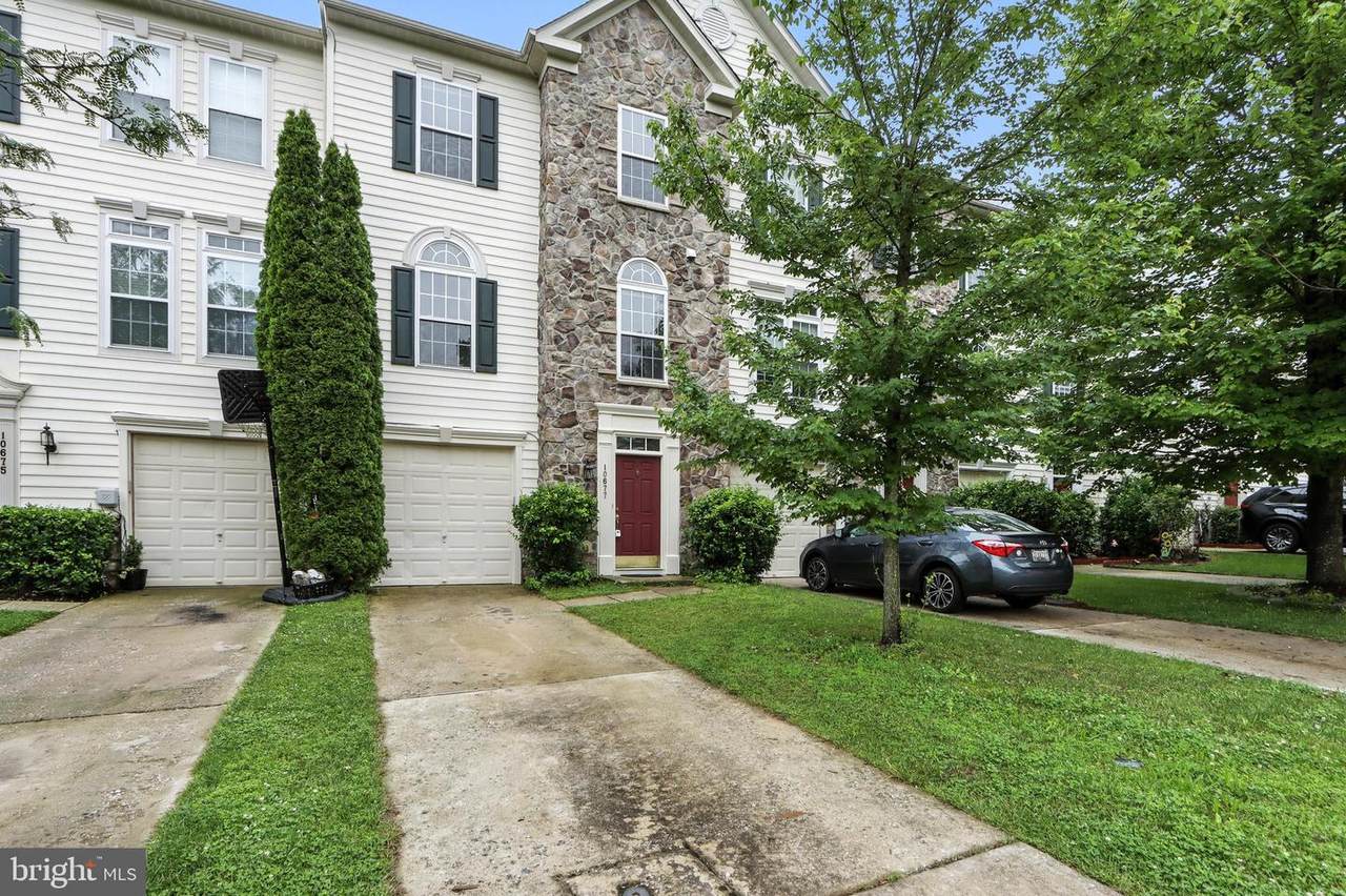 10677 Hillingdon Road - Photo 1