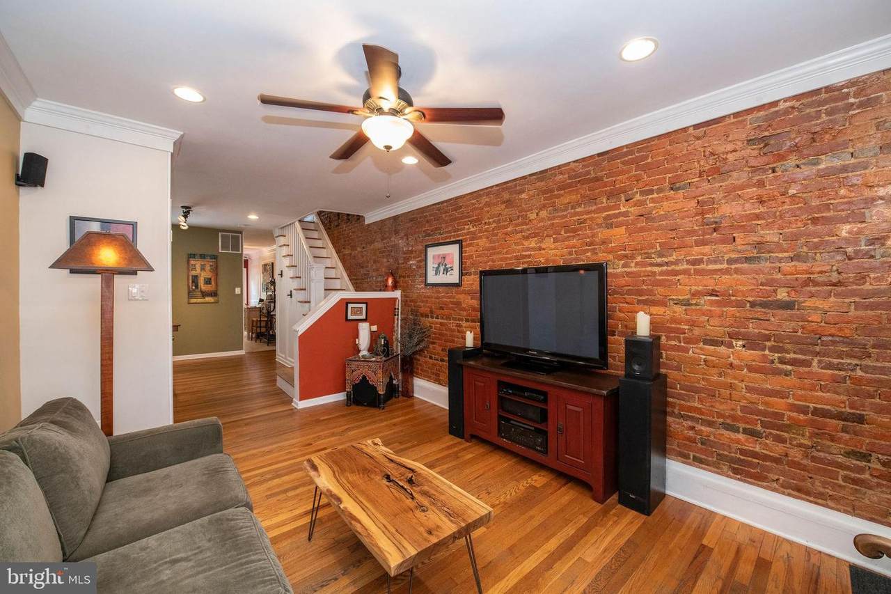 537 Gerhard Street - Photo 1