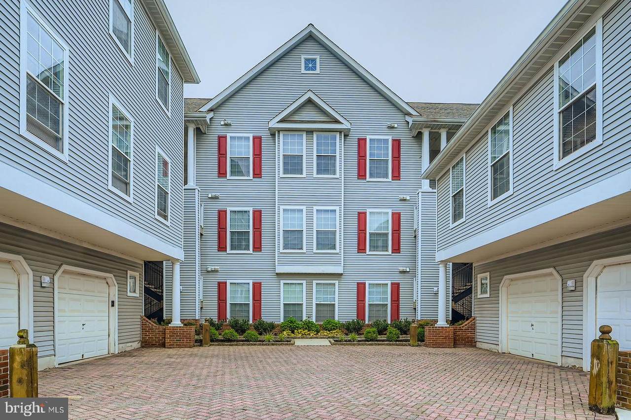 5003 Hollington Drive - Photo 1