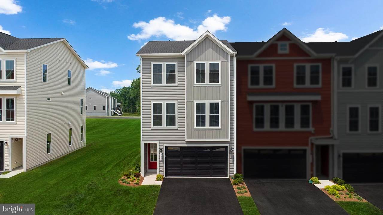 118 Galaxy Place - Photo 1