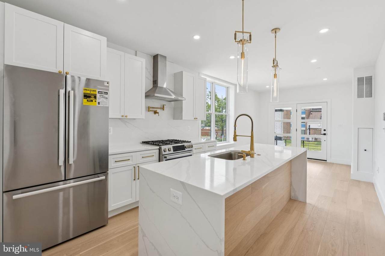 636 Edgewood Street - Photo 1