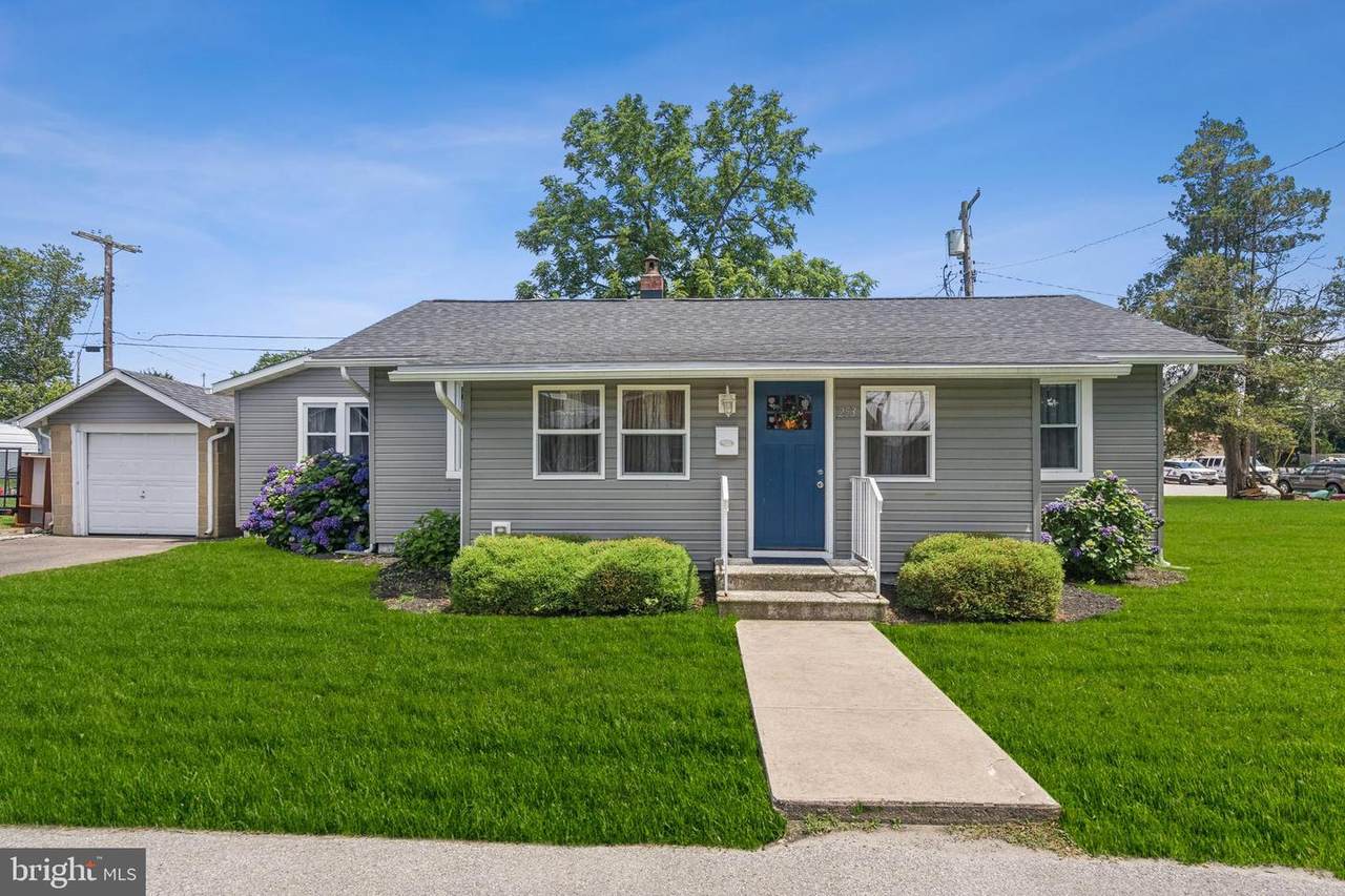 253-F St - Photo 1