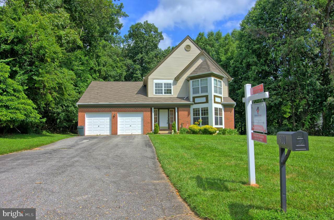 300 Bonnie Meadow Circle - Photo 1