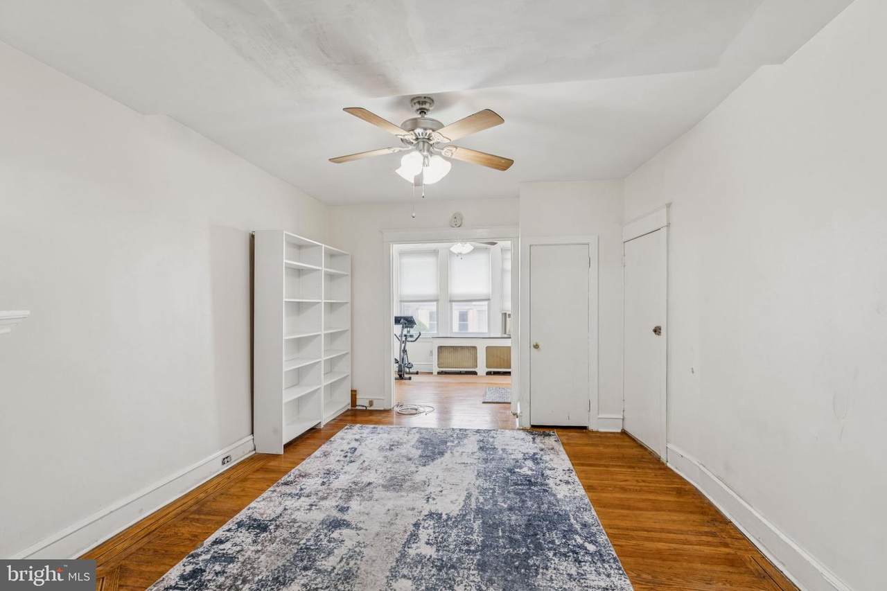 2122 Wanamaker Street - Photo 1