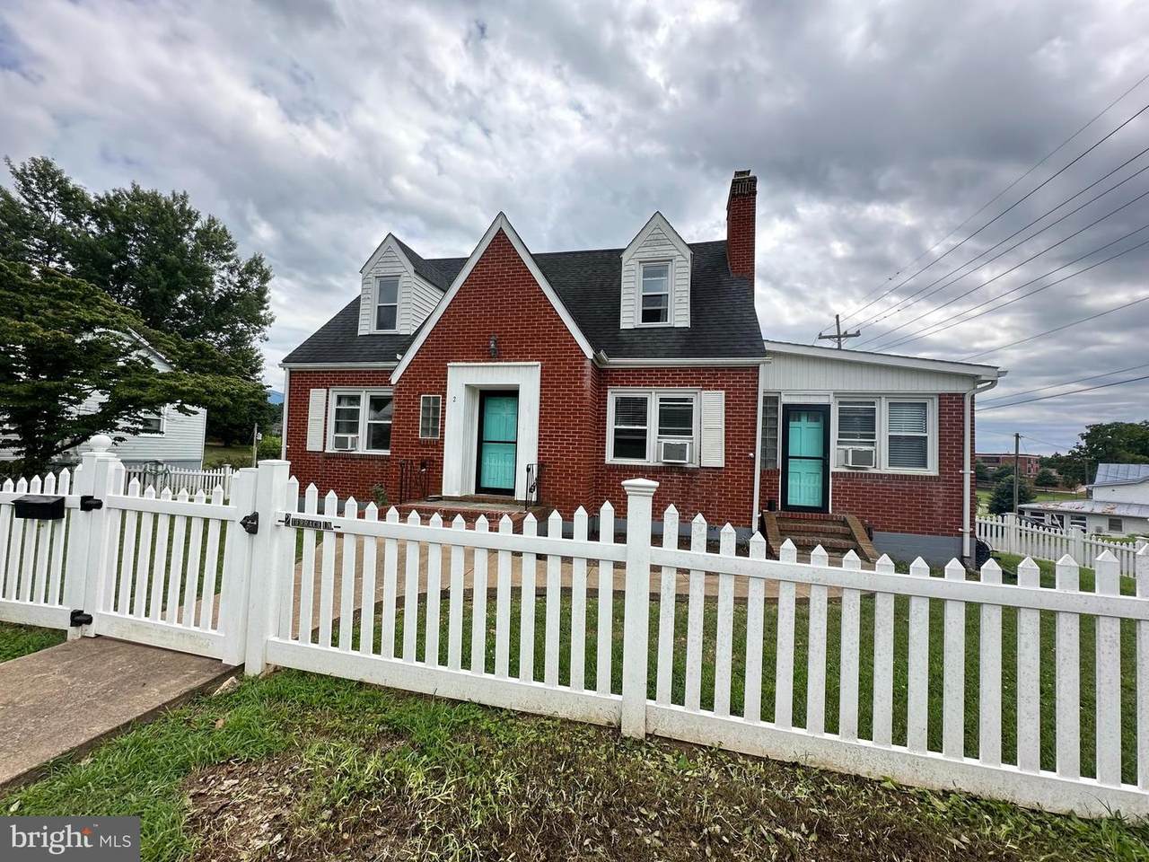 2 Terrace Lane - Photo 1