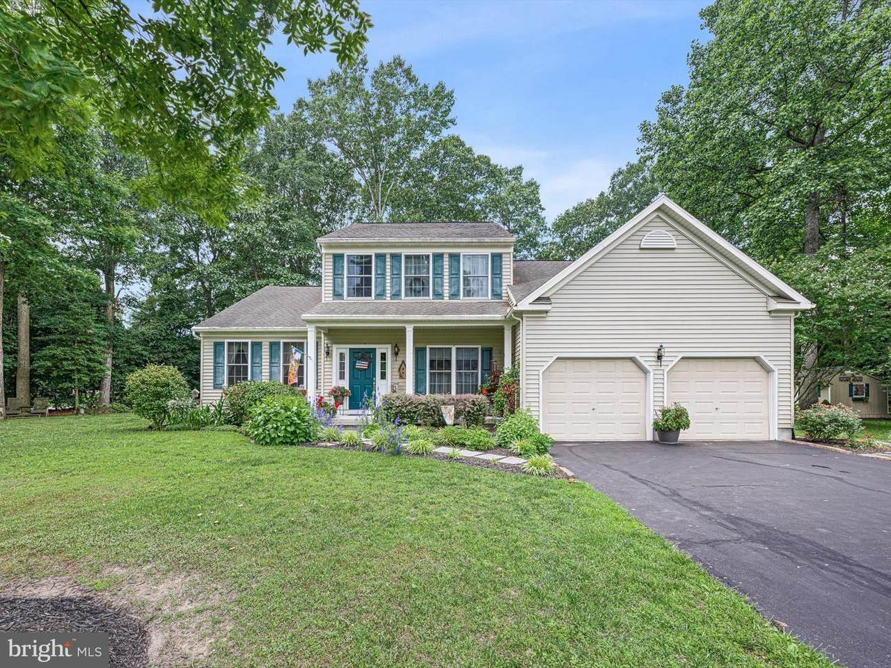 71 Gardenia Boulevard - Photo 1
