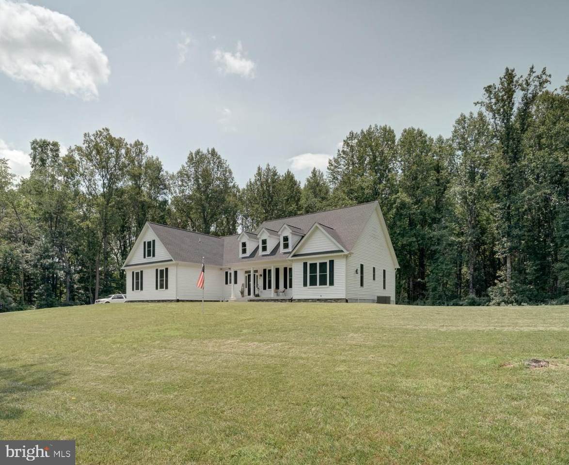 54 Poling Lane - Photo 1