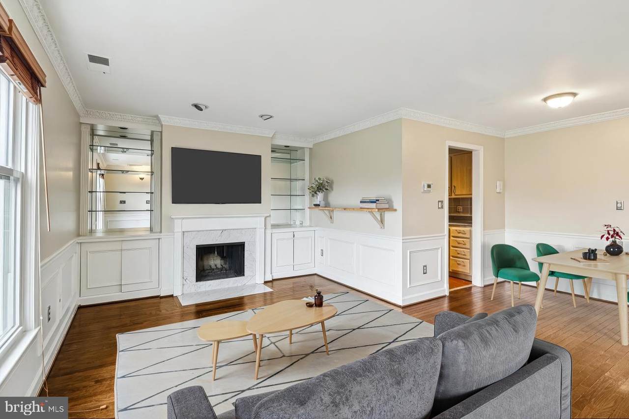1803 T Street - Photo 1