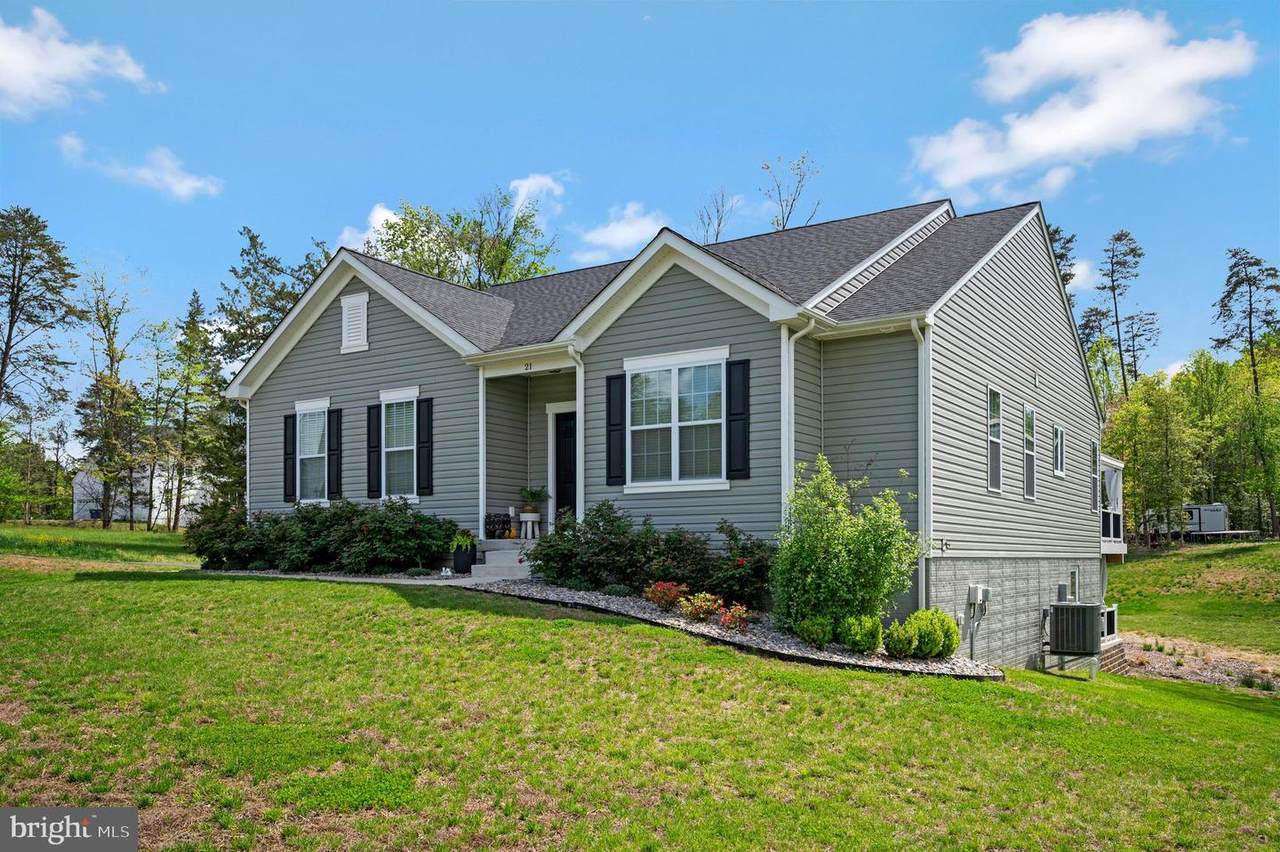 21 Walnut Grove Drive - Photo 1