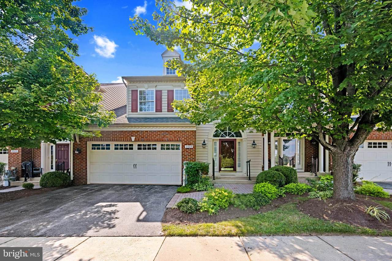3025 Homeland Way - Photo 1
