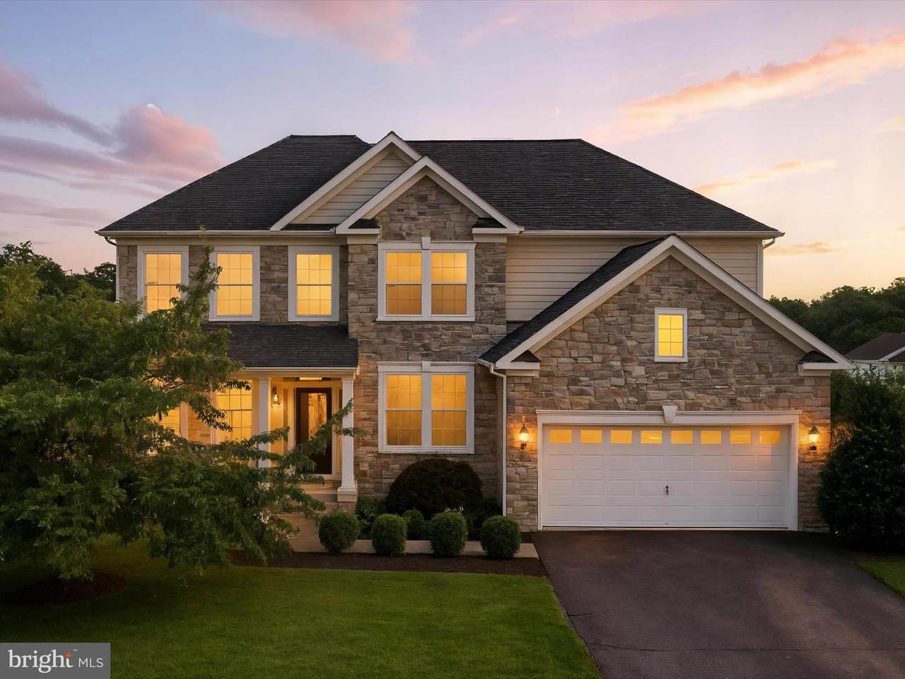 114 Renee Lane - Photo 1