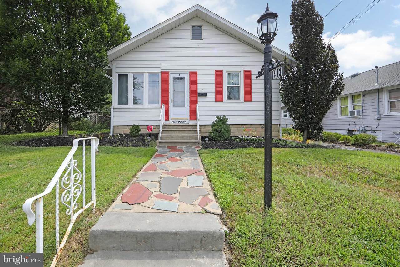 413 Warwick Road - Photo 1
