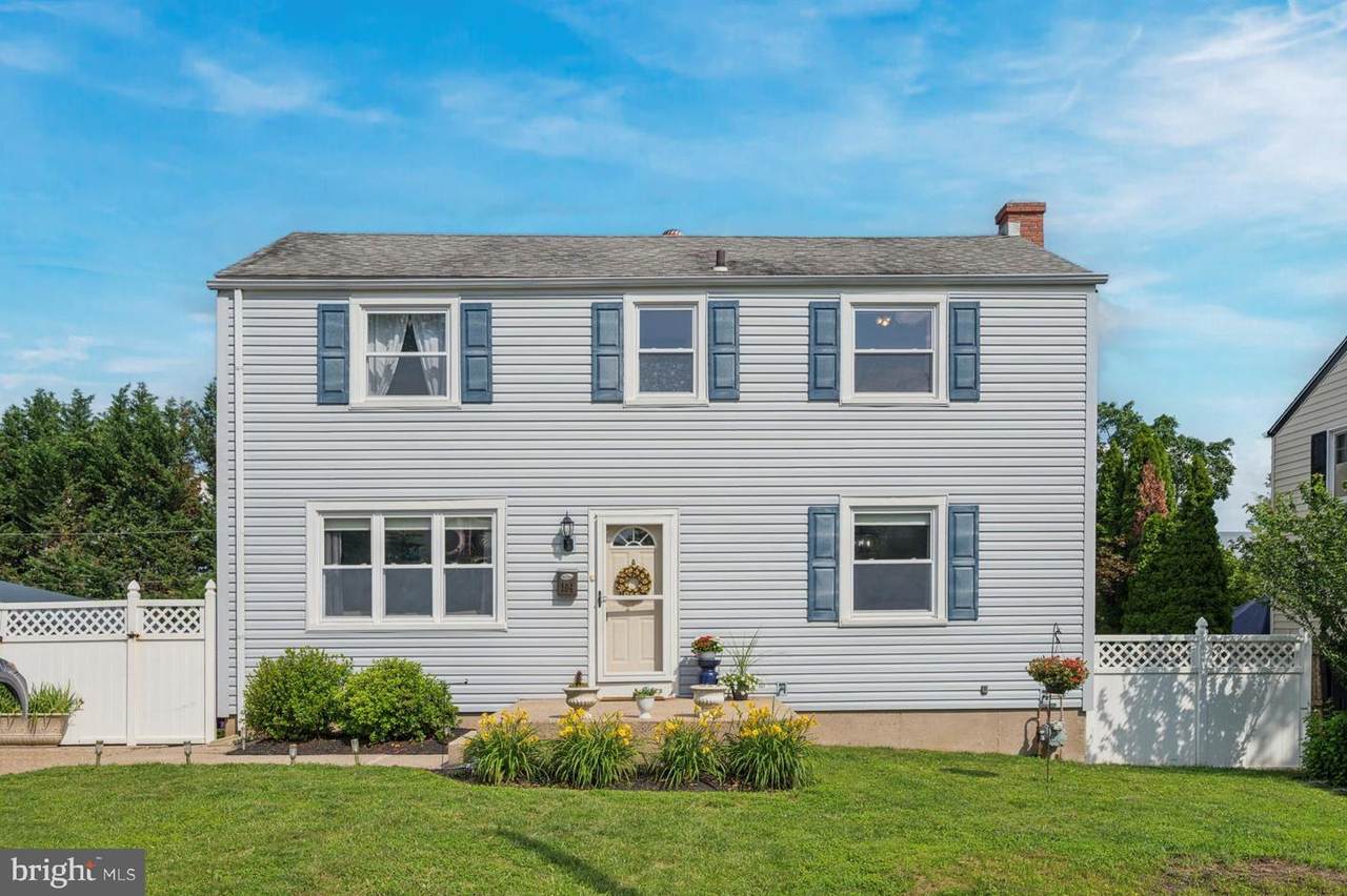 104 Scheivert Avenue - Photo 1