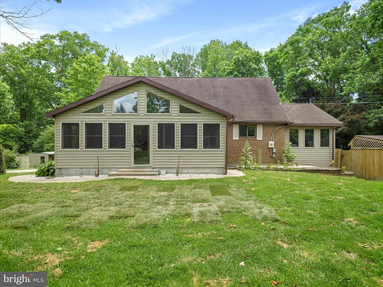 258 Merrimack - Photo 1
