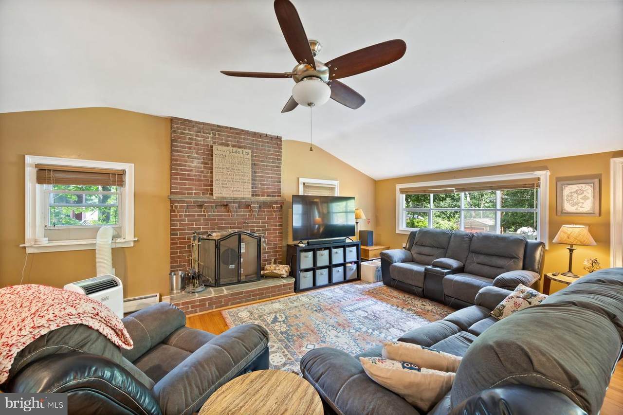 1178 Idylewild Drive - Photo 1