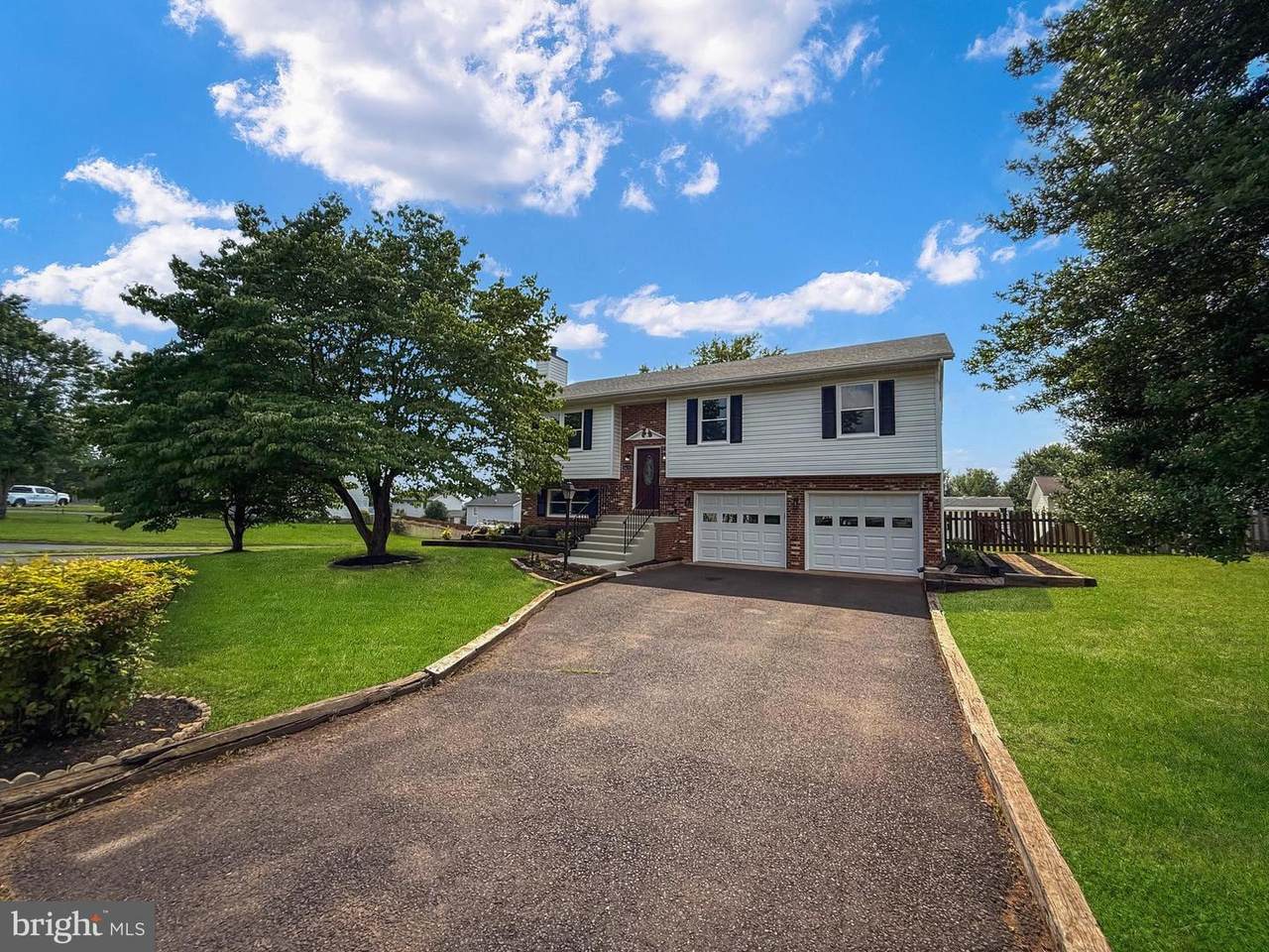 1625 Harrier Lane - Photo 1