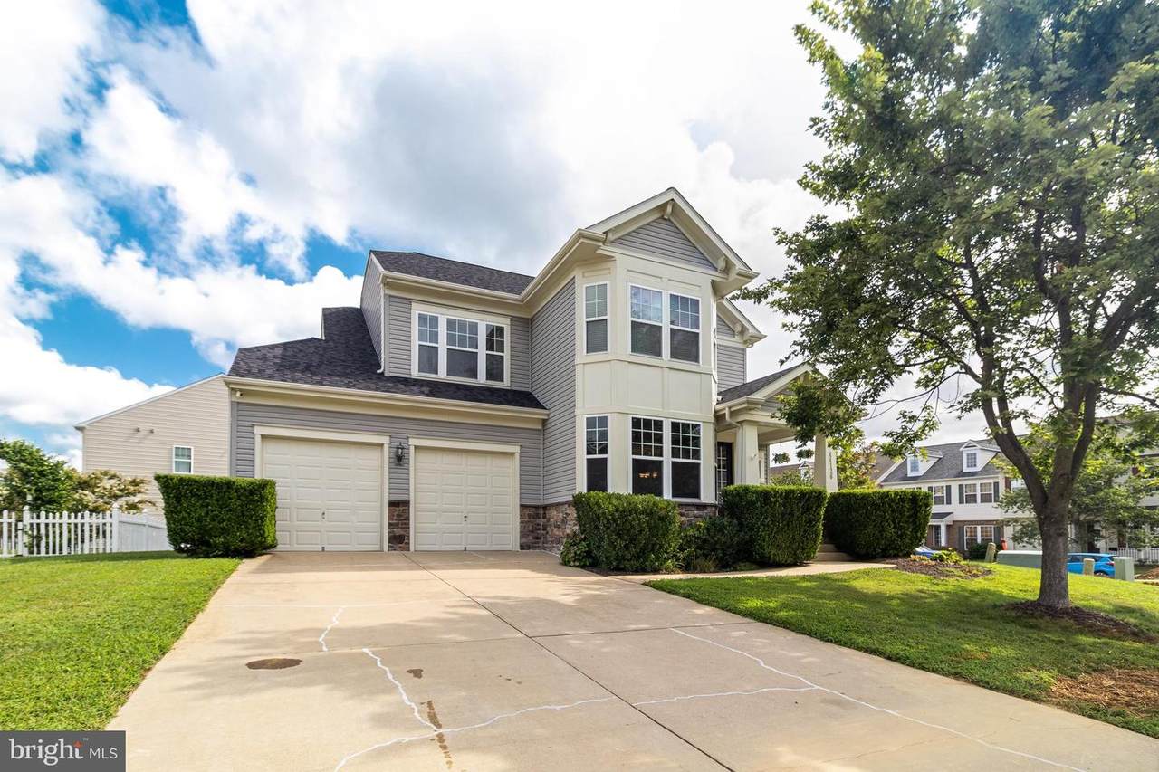 44126 Beaver Creek Drive - Photo 1