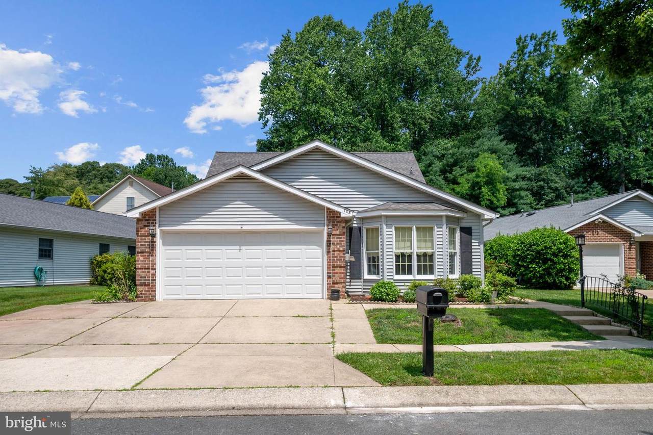 708 Sydney Terrace - Photo 1