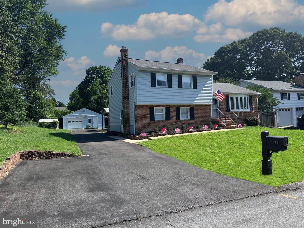 1346 Ava Road - Photo 1