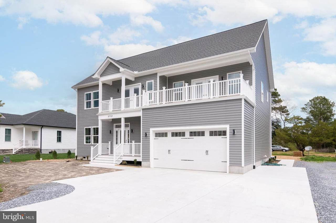 37727 Lagoon Lane - Photo 1