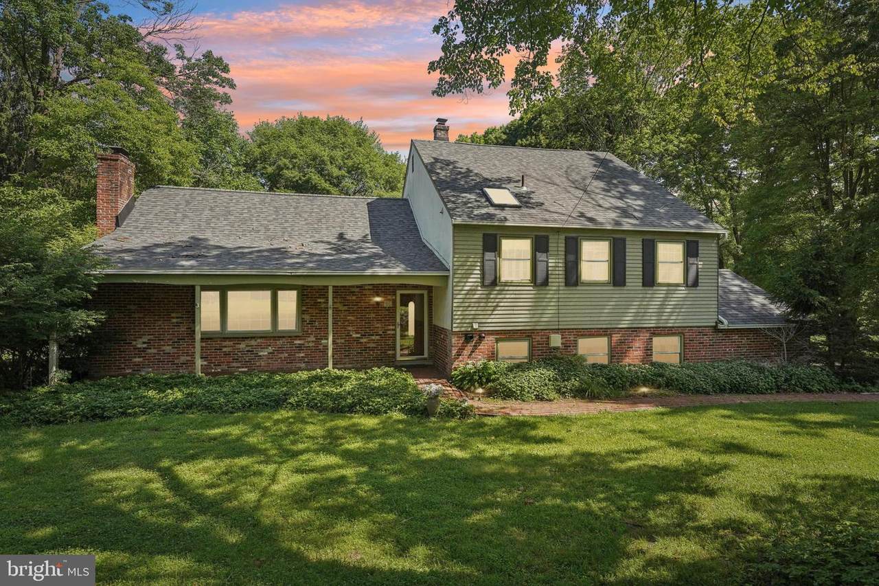 417 Toland Drive - Photo 1