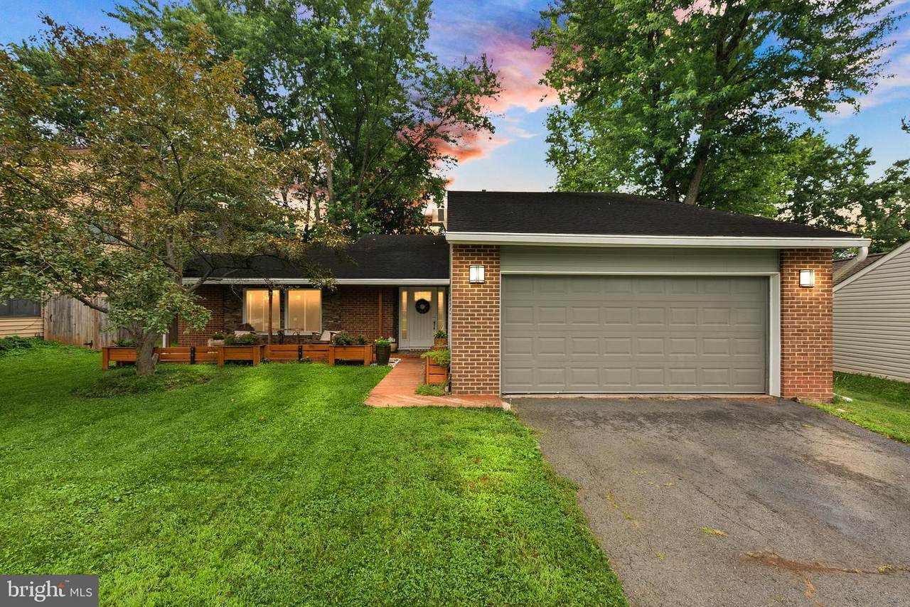 816 Sugarland Run Drive - Photo 1