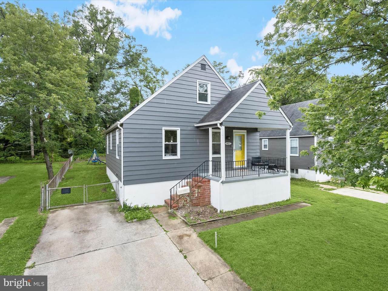 5407 Pembroke Avenue - Photo 1