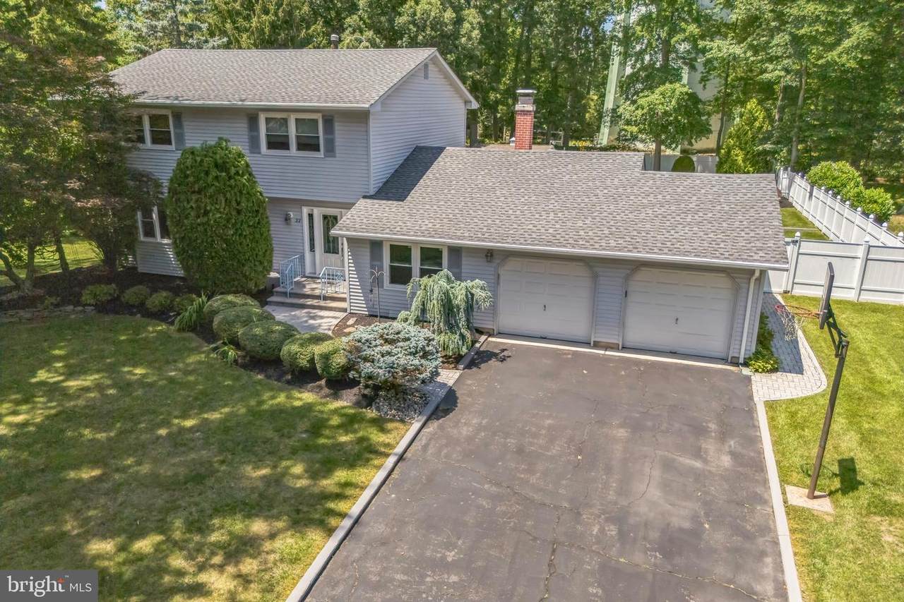 22 Woodland Drive - Photo 1