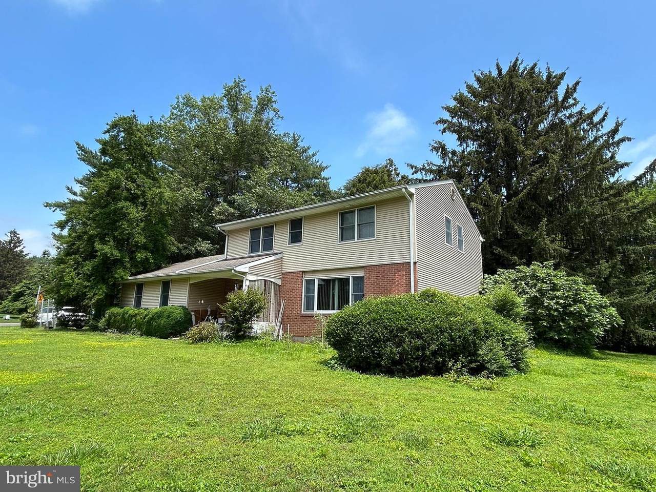 16 Garrisons Circle - Photo 1