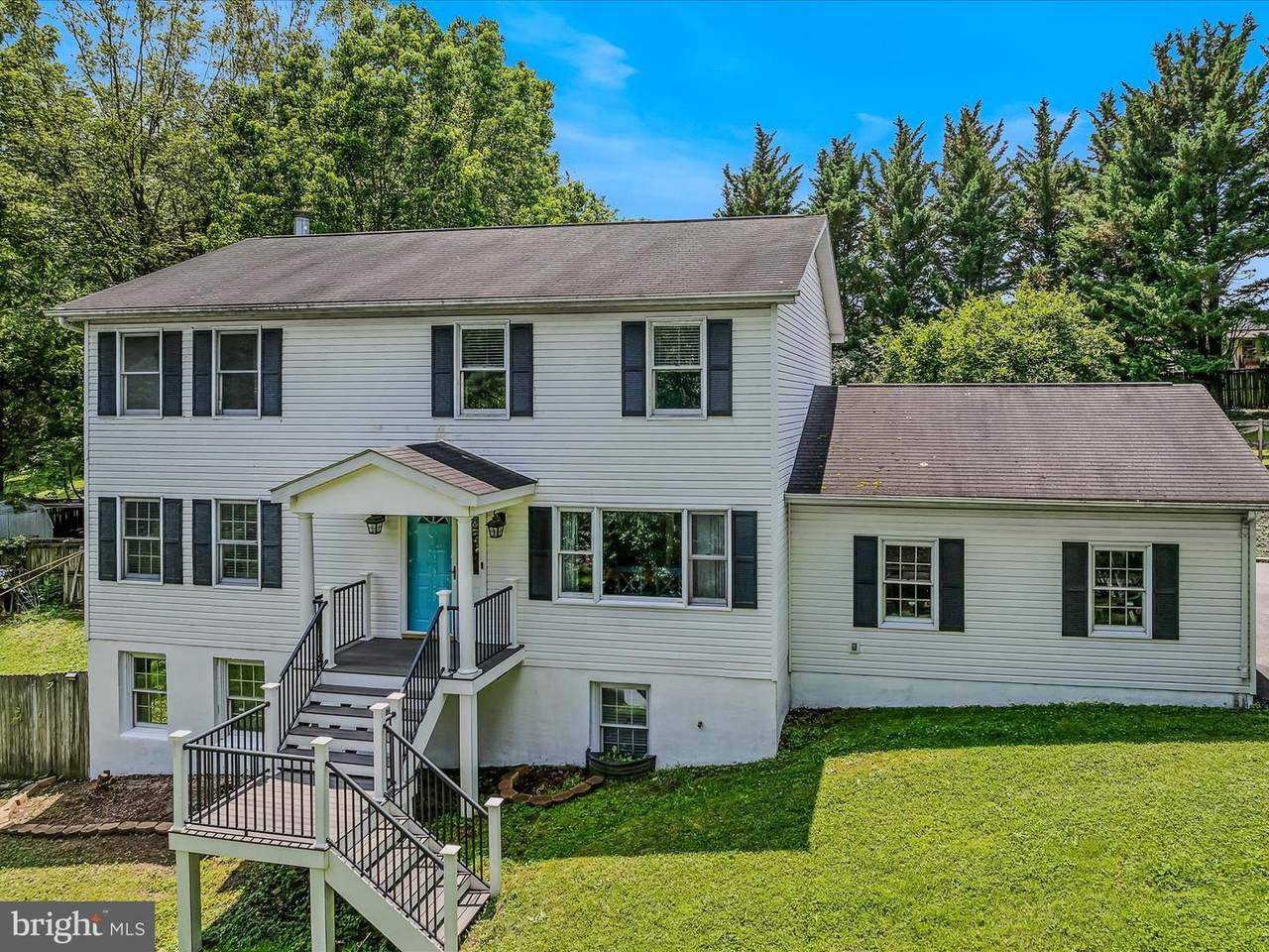 7915 Mount Pleasant Court - Photo 1