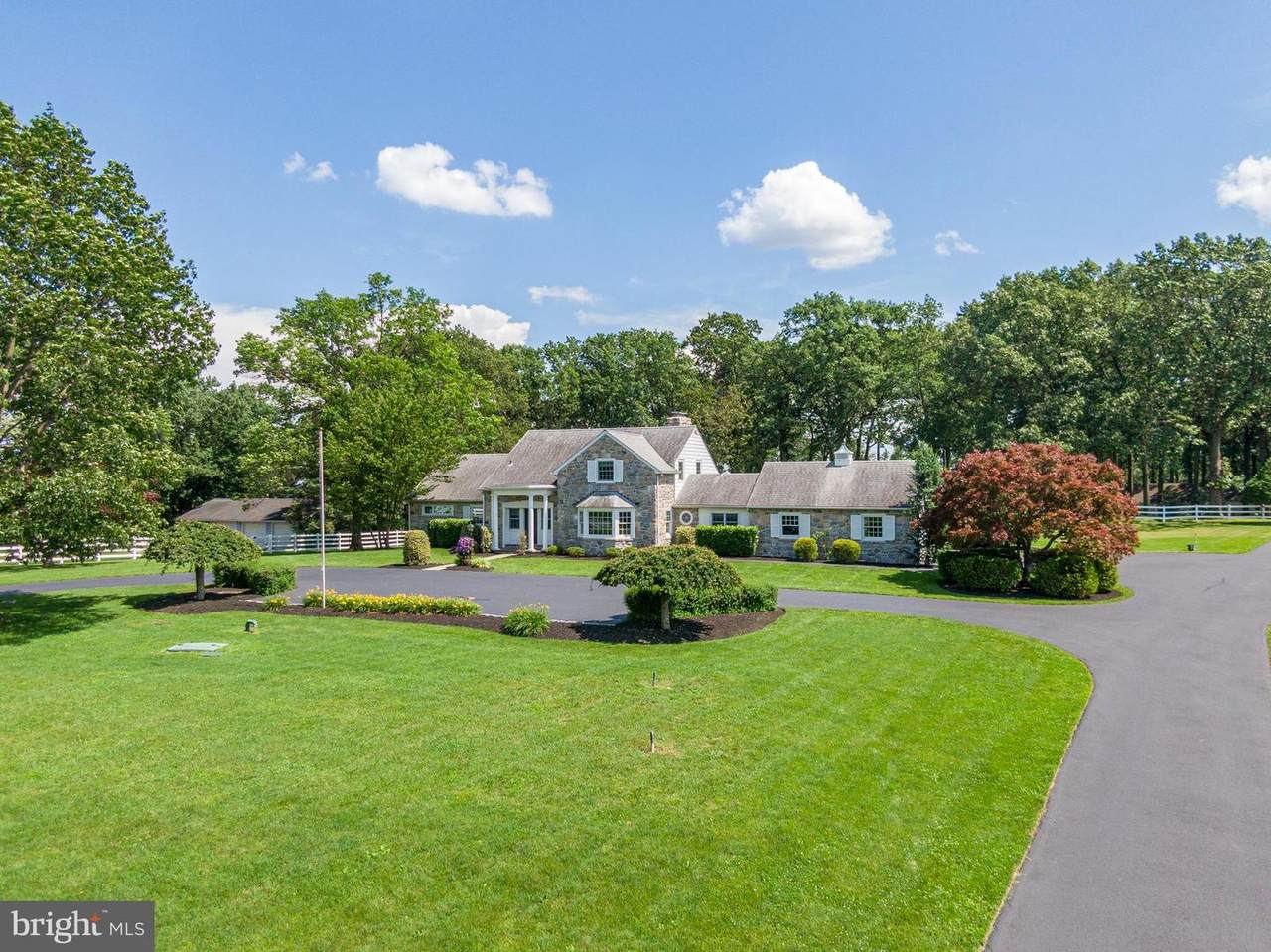 558 Brownsville Road - Photo 1