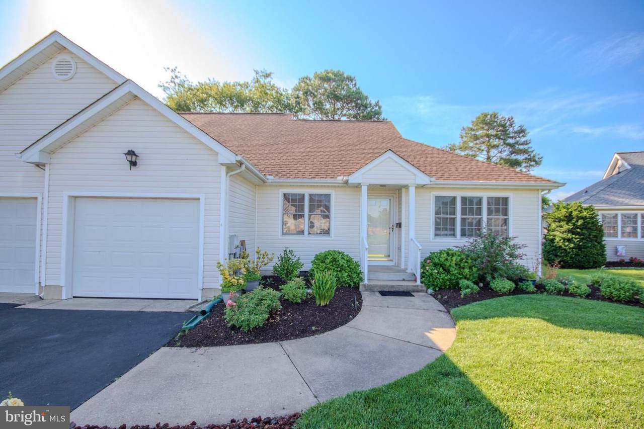 1038 Schumaker Manor Drive - Photo 1