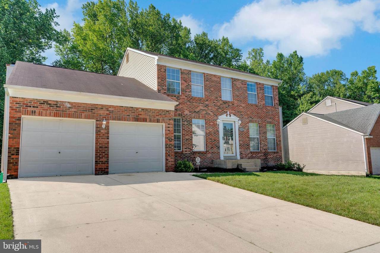 9802 Fox Run Drive - Photo 1