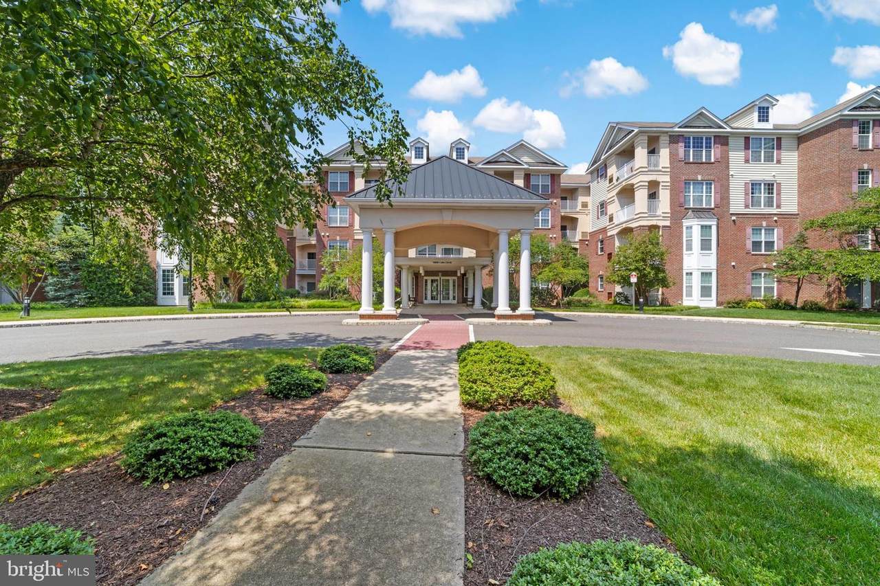 1104 Colts Circle - Photo 1