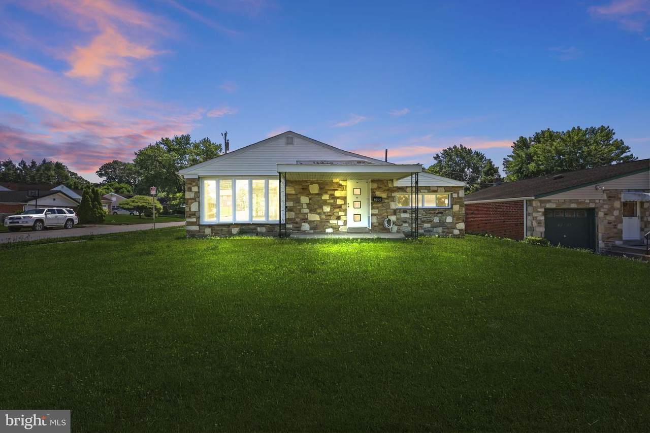 8237 Verree Road - Photo 1