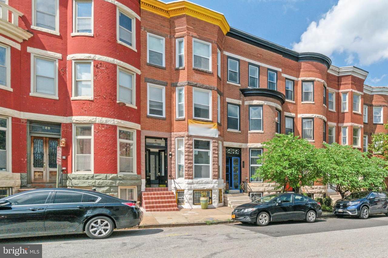 918 Newington Avenue - Photo 1