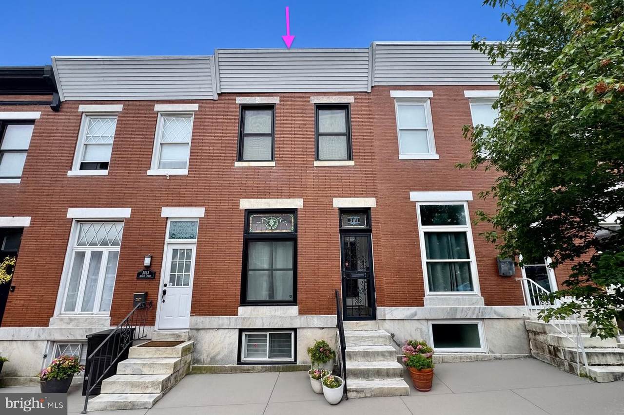 3811 Hudson Street - Photo 1